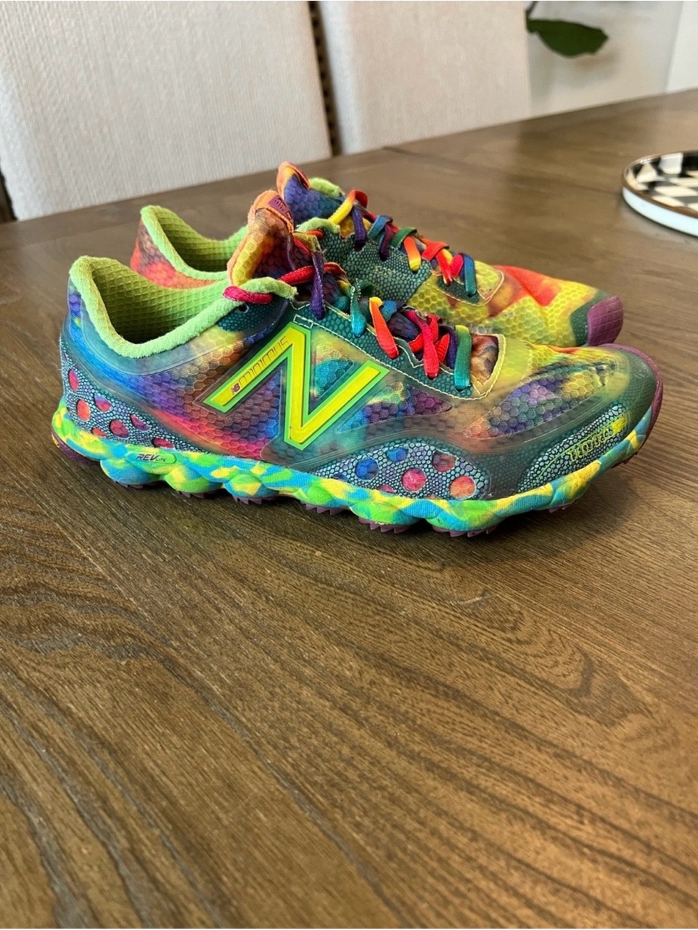🌈 New Balance Vibram Minimus 9 - Picture 5 of 14